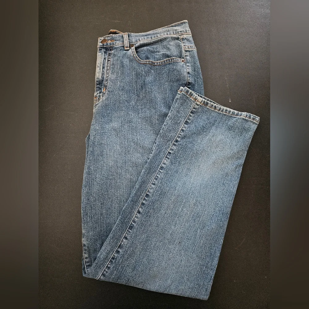 Venezia Cotton Stretch Jeans - NWOT- Size 16 Average - Picture 2 of 3